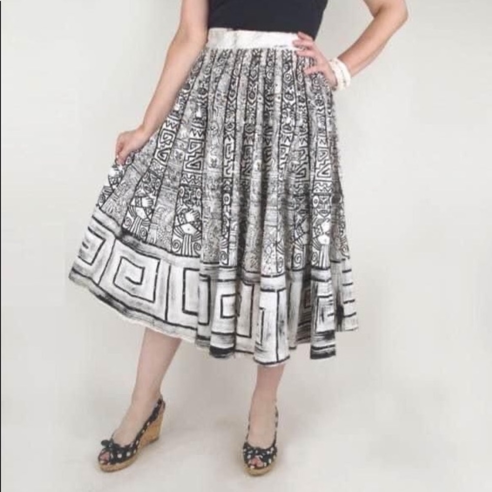Vintage 50s Mexican Full Circle Aztec Inspired Skirt Black & White Sequins S